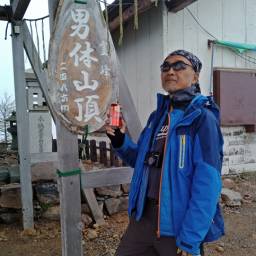 黃嘉裕 講師